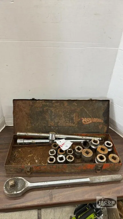 3/4IN ASSORTMENT OF SOCKETS