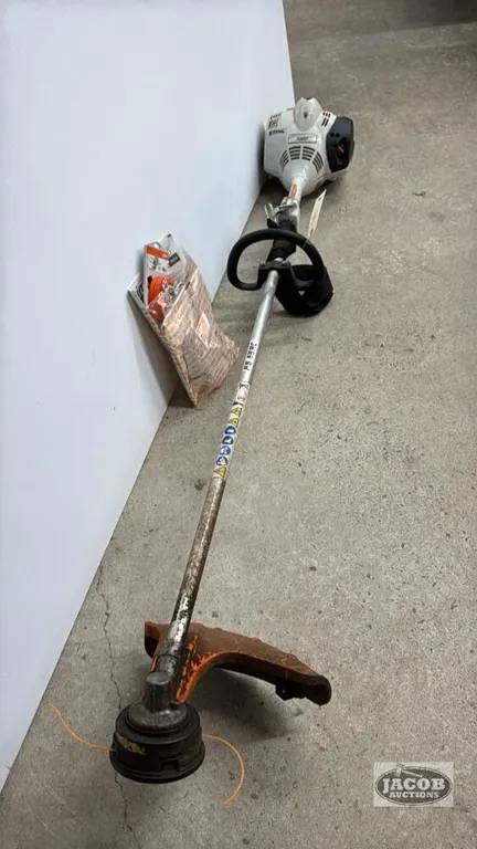 STIHL FS56RC STRAIGHT SHAFT STRING TRIMMER