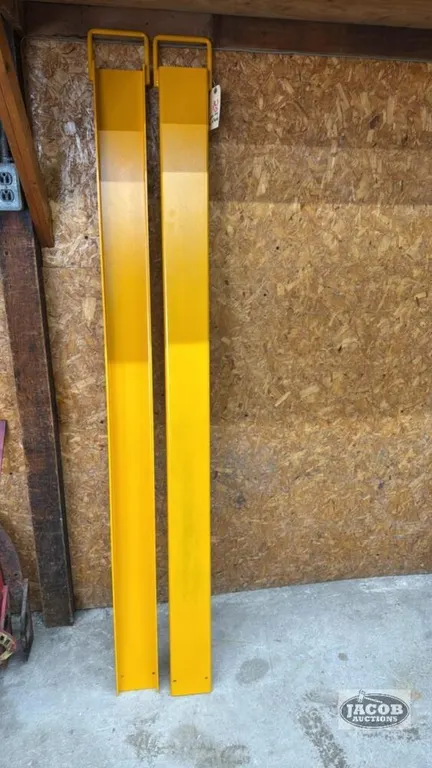SET OF 6FT. LONG FORK EXTENSIONS FOR 4IN FORKS