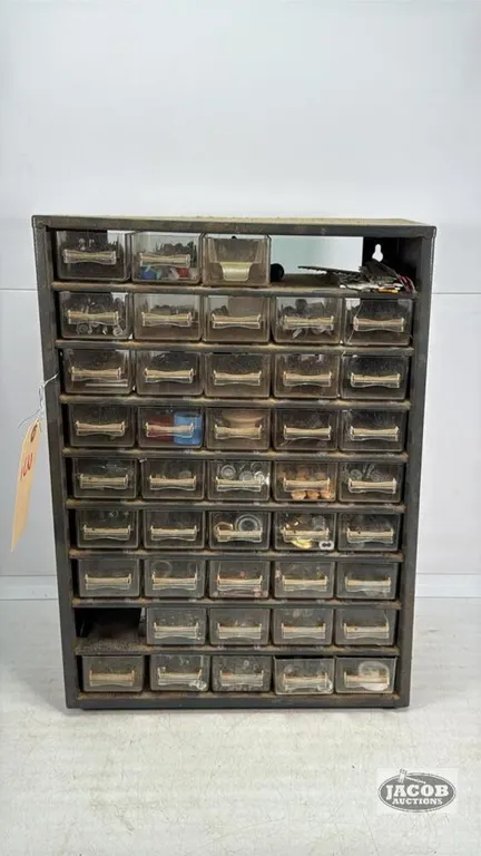 HARDWARE ORGANIZER WITH CONTENTS