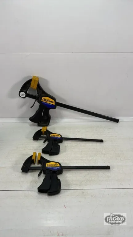 (3) QUICK GRIP BAR CLAMPS