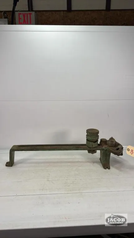 26IN LONG METAL WEIGH SCALE BRACKET