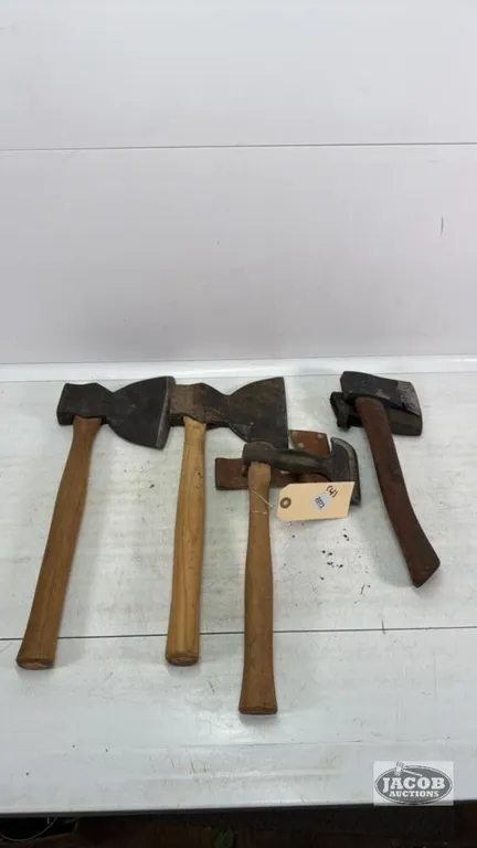 (4) HATCHETS