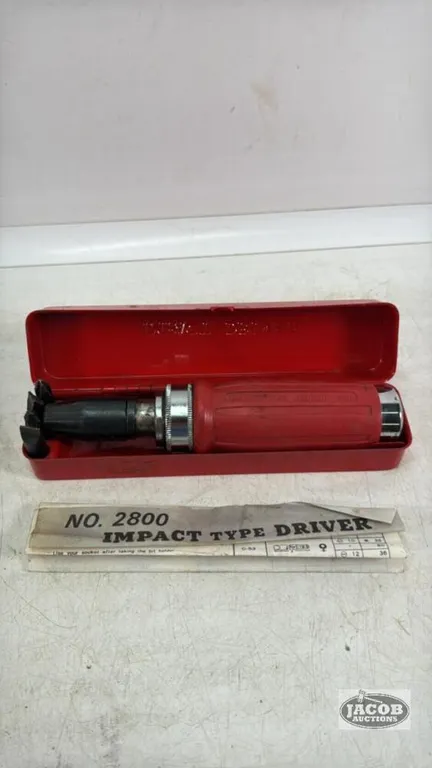 IMPACT DRIVER