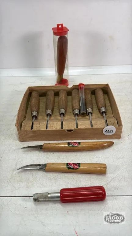 WOOD CARVING TOOL SET