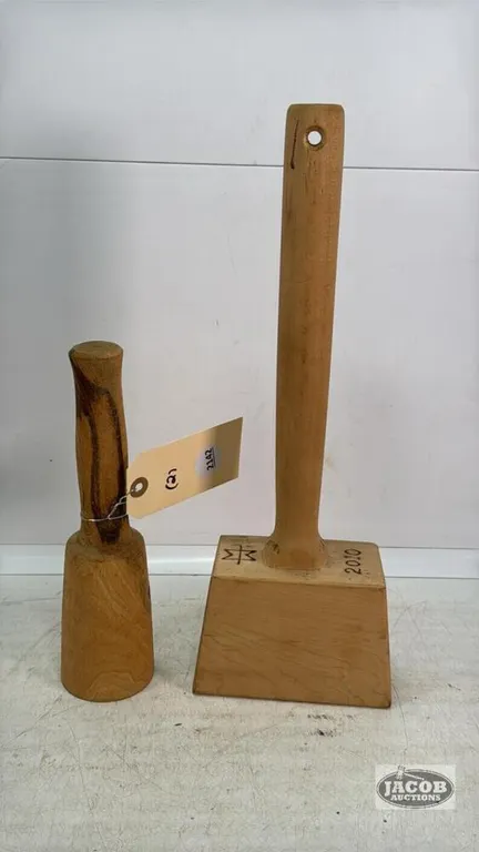 (2) WOODEN POUNDERS