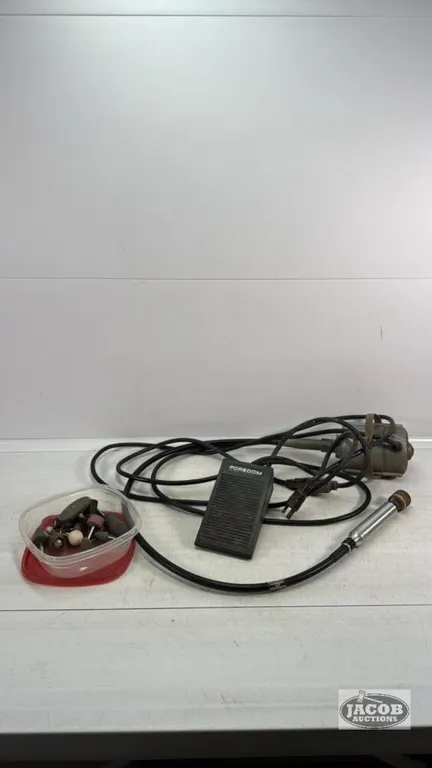 FOREDOM FLEXIBLE SHAFT ROTARY TOOL SYSTEM