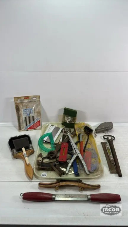 ASSORTED TOOL LOT