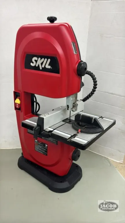 SKIL 9IN BENCH TOP BAND SAW
