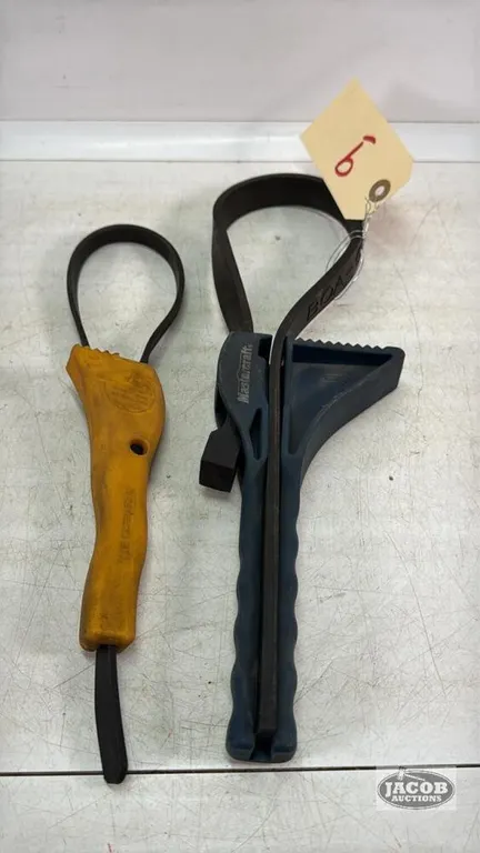 (2) RUBBER STRAP WRENCHES