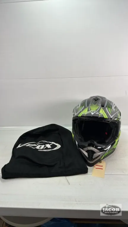 ZOX XL DIRT BIKE HELMET