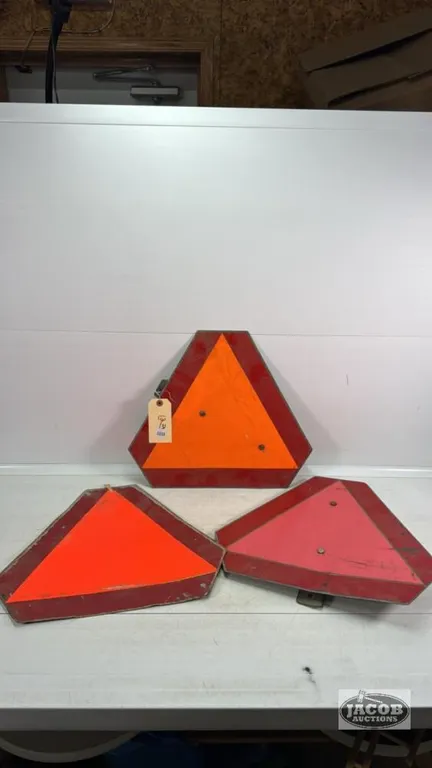 (3) METAL SMV SIGNS