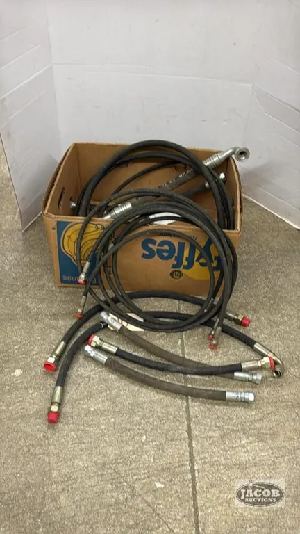 QUANTITY OF HYDRAULIC HOSE
