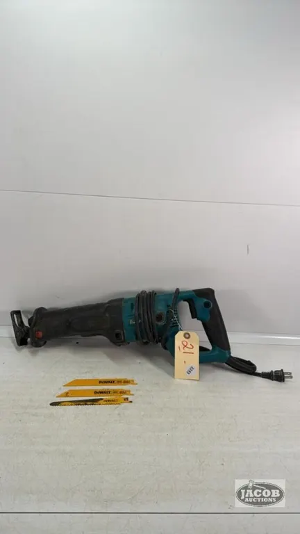 MAKITA SAWZALL AND (3) BLADES