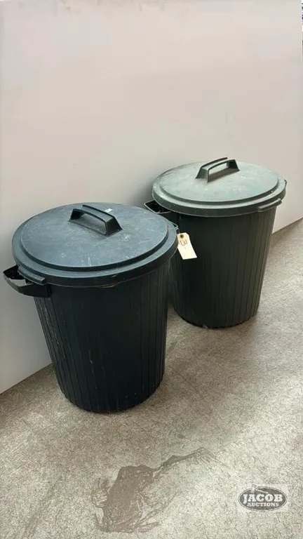 (2) PLASTIC GARBAGE PAILS WITH LIDS