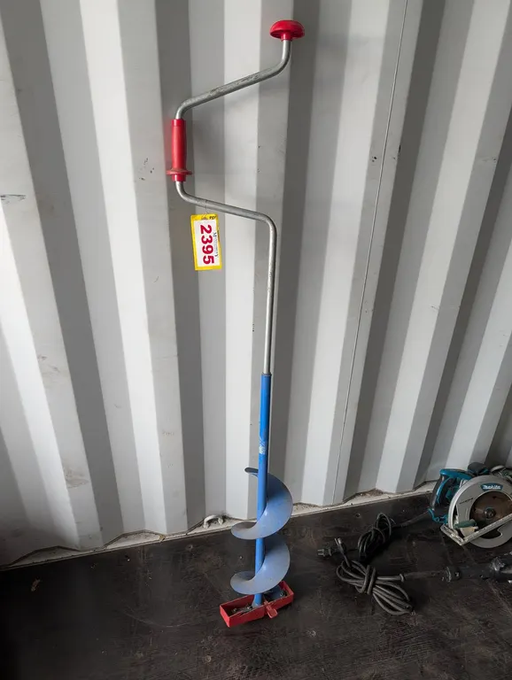 Manual Ice Auger