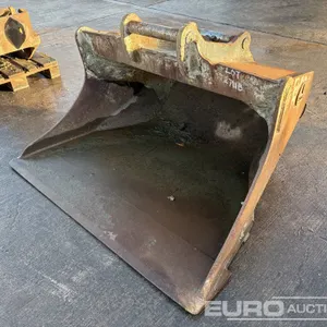 60" V Ditching Bucket 60mm Pin to suit 10-12 Ton Excavator 