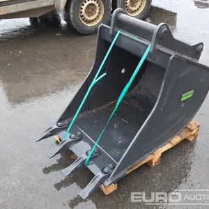 Unused Häner HTL560 24" Digging Bucket, OQ45 
