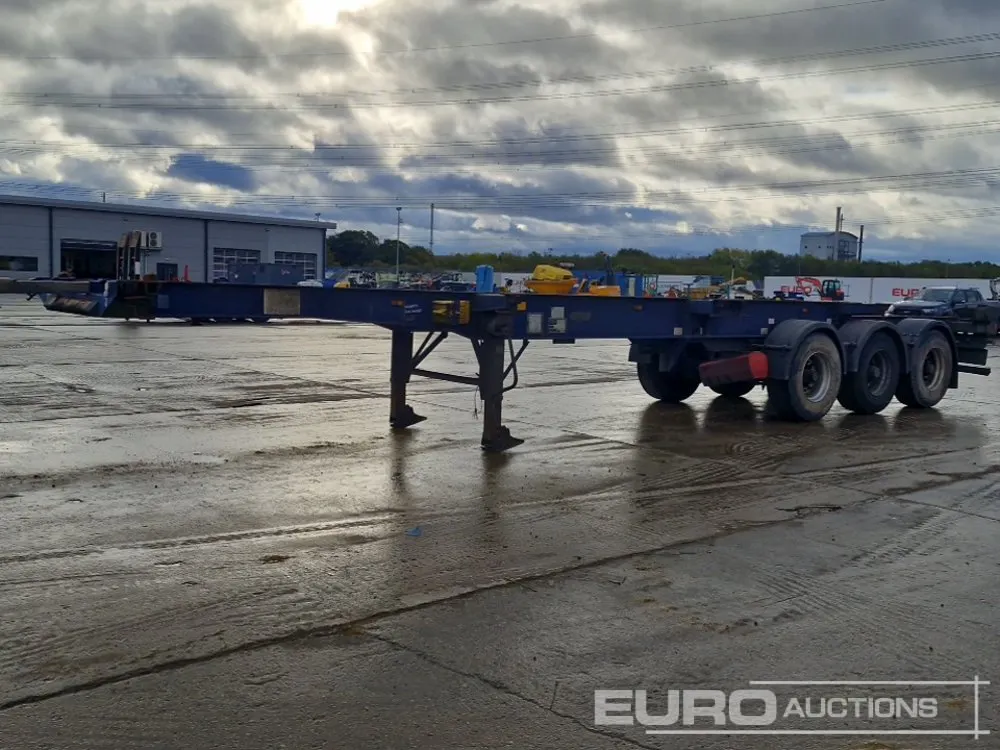 2008 Dennison Trailers Tri Axle Skeletal Sliding Trailer, Twist Locks