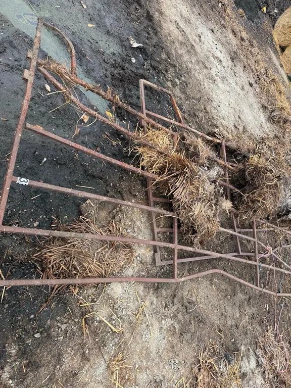 OFFSITE - 2 -12 ft corral panels bent sell as pictured