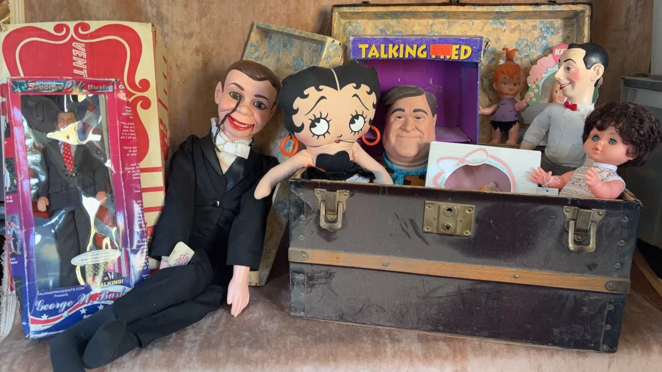 Dolls: Ventriloquist, Betty Boop, Talking Fred, Kewpie, Pee-Wee Herman, George Bush