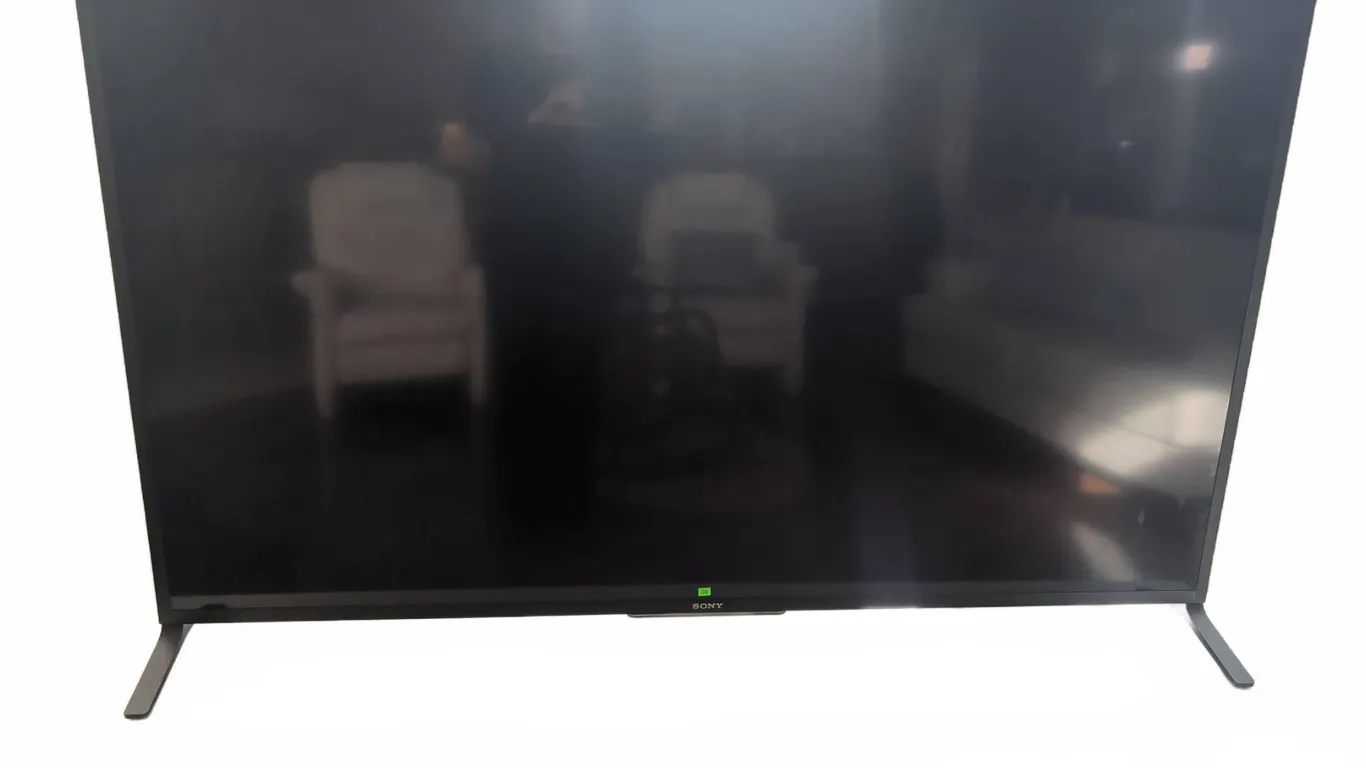 Sony KDL-60W850B 60-Inch LED TV with Stand