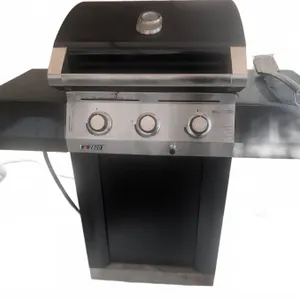 Broil King 2800 Three-Burner Natural Gas Grill with Side Shelves