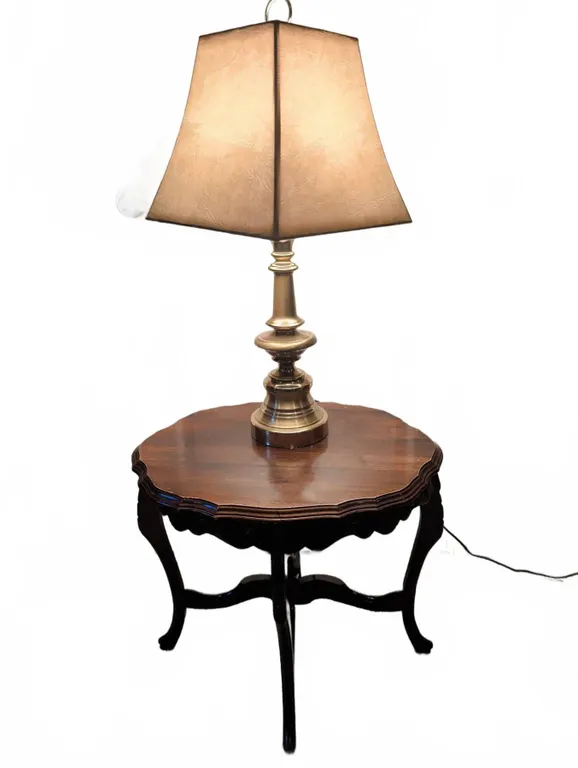 Carved Wood Side Table With Ornate Apron &Stiefel Brass Table Lamp With Shade