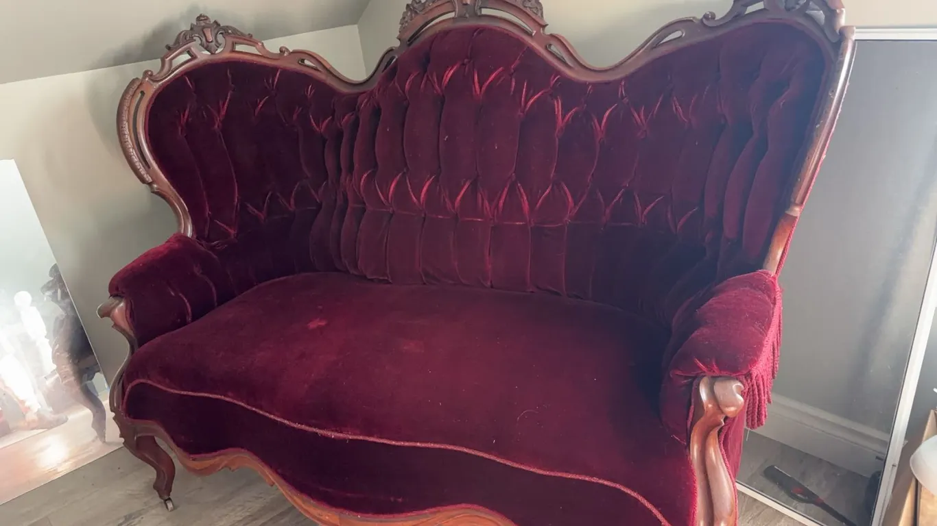 Carved Wood Victorian Red Velvet Settee
