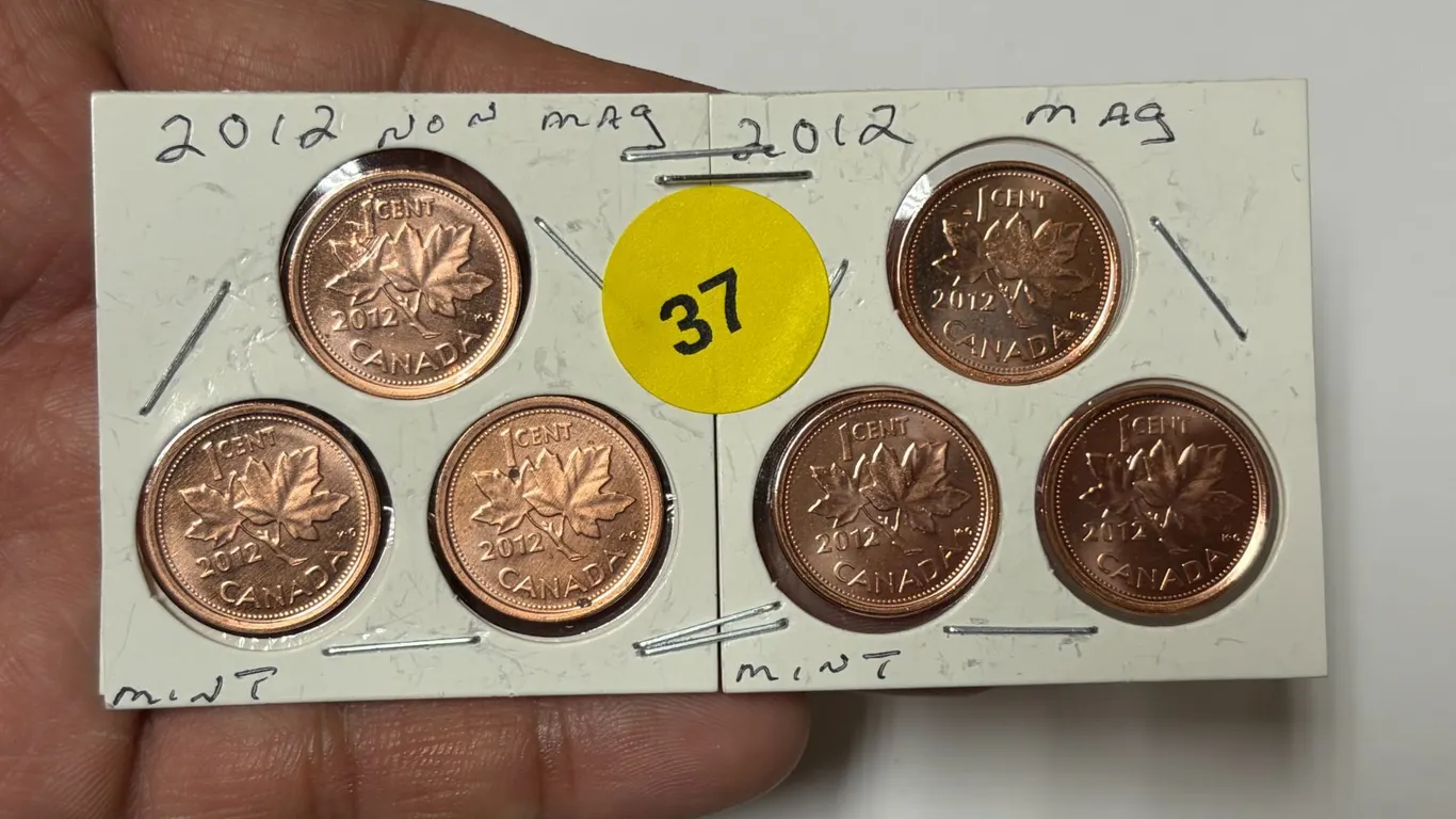 2012 Canadian Small Cent, 2012 Magnetic & Non Magnetic, MINT