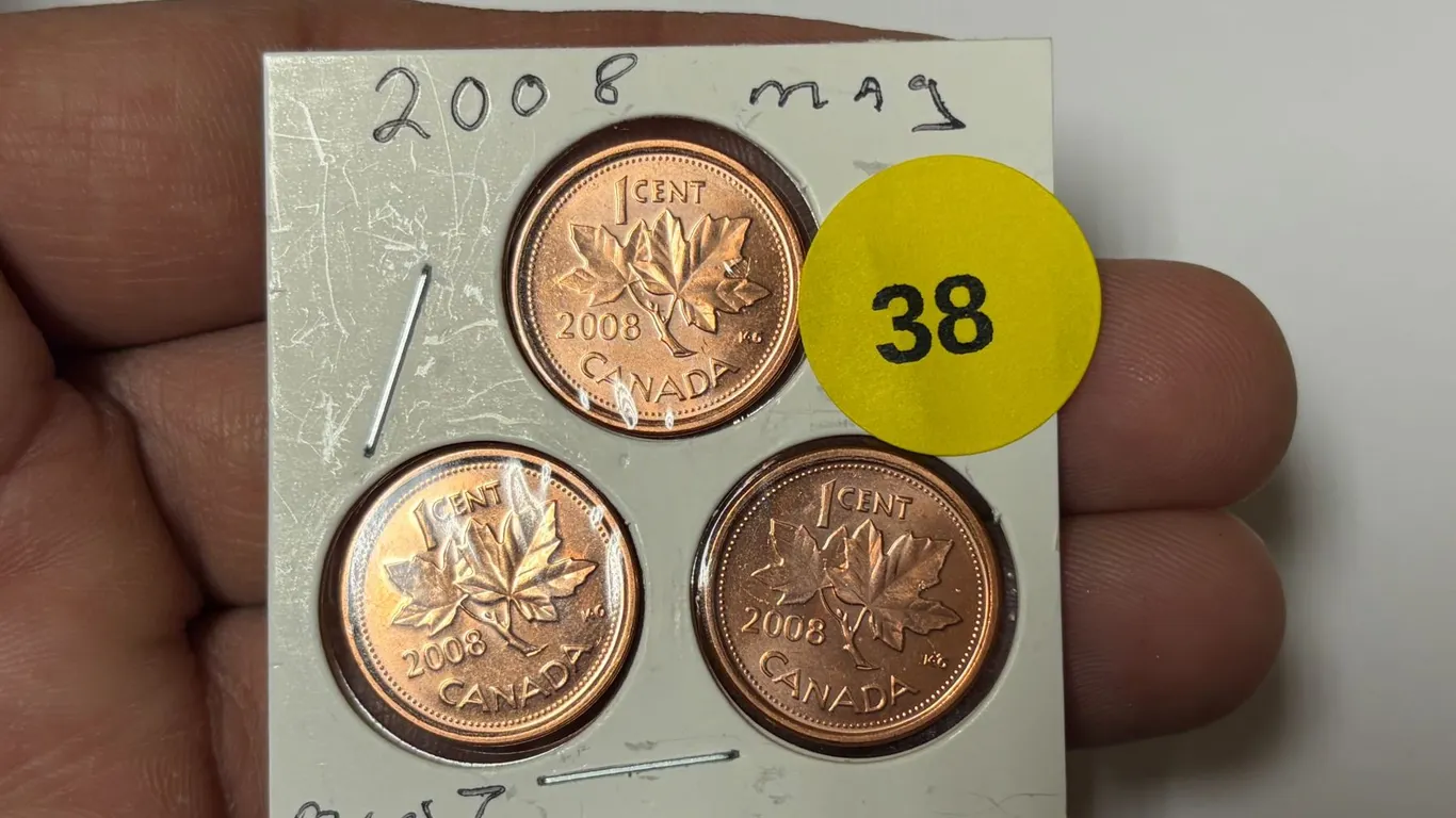 2008 Canadian Small Cent, Magnetic, MINT