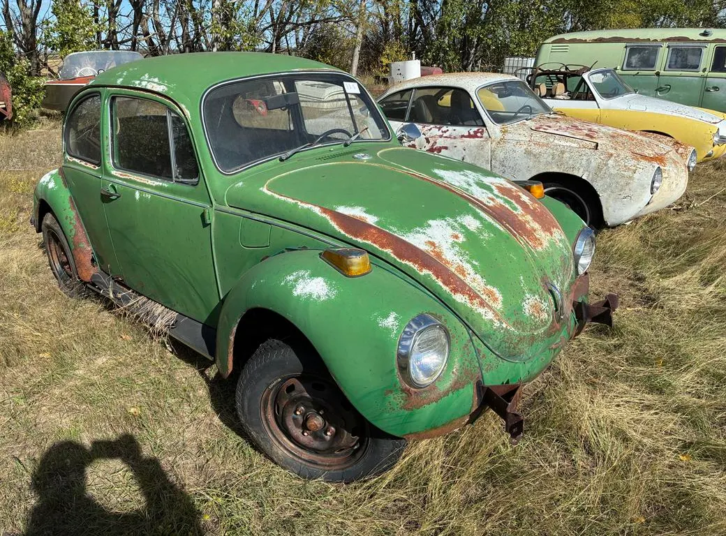 1972 Volkswagen Beetle Car (Non-Runner)