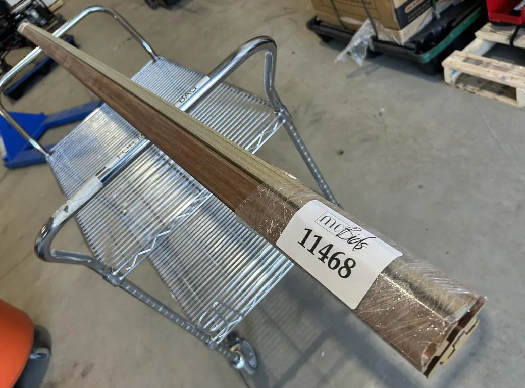 (5) Pieces 94" Brown Wood Molding