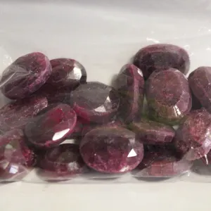325CT MIXED LOT NATURAL RED RUBY
