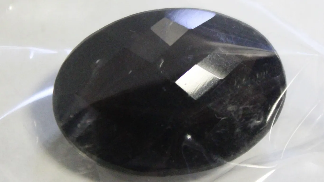 70CT NATURAL SMOKEY QUARTZ GEMSTONE