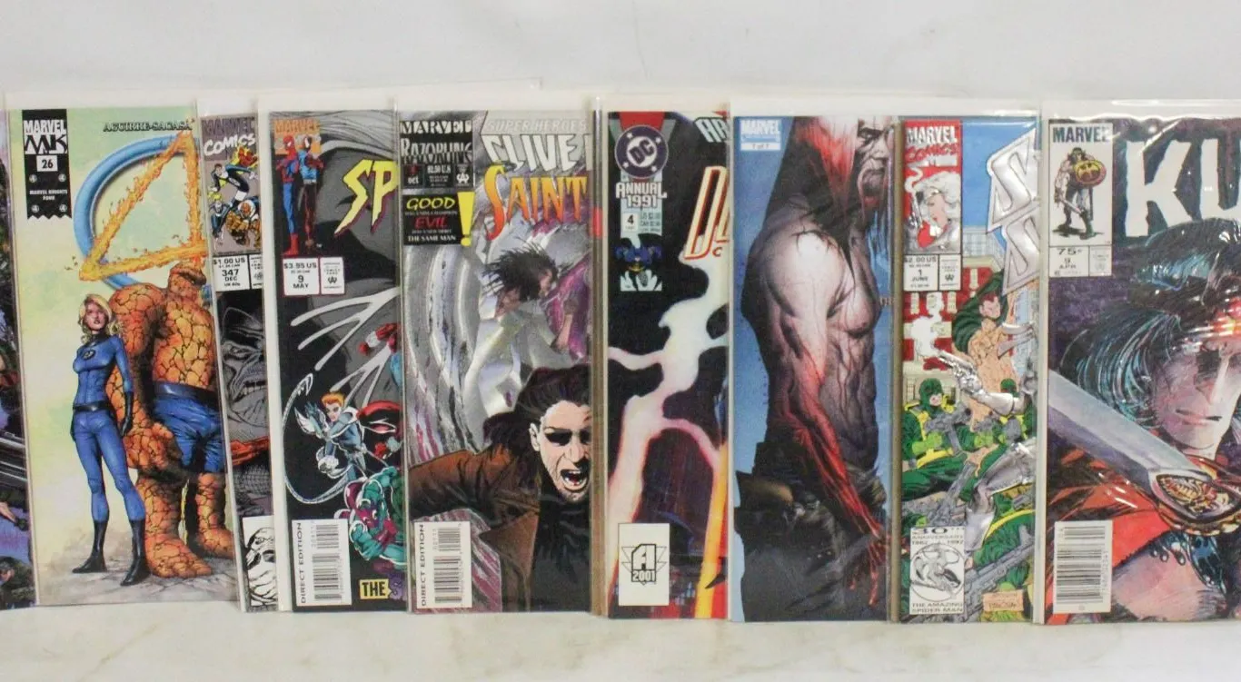 LOT OF 10 COLLECTOR COMICS