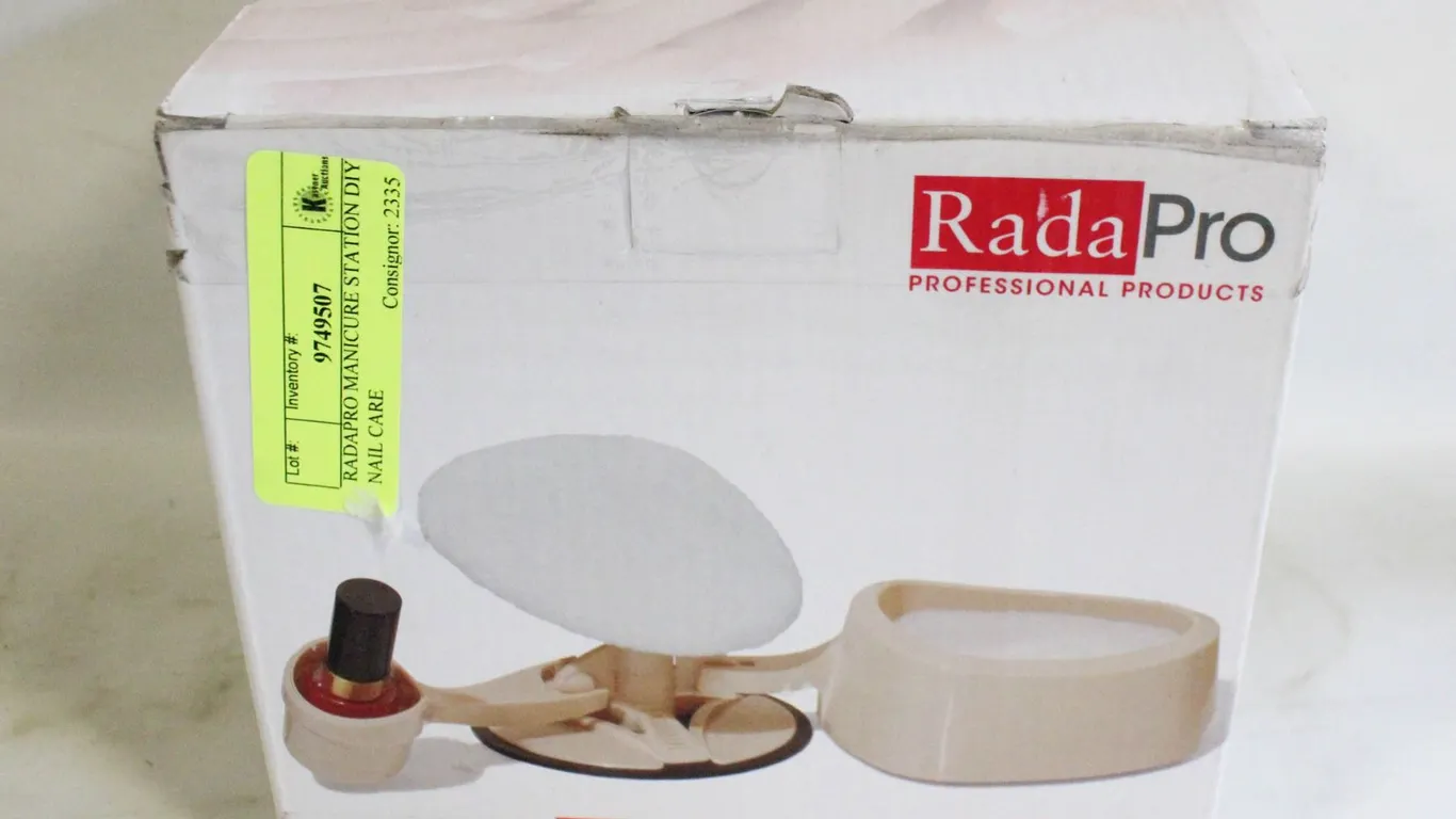RADAPRO MANICURE STATION DIY NAIL CARE