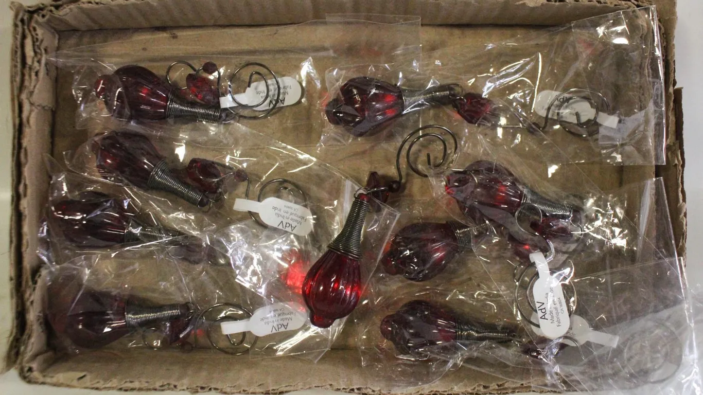 9 RUBY RED GLASS DROPS