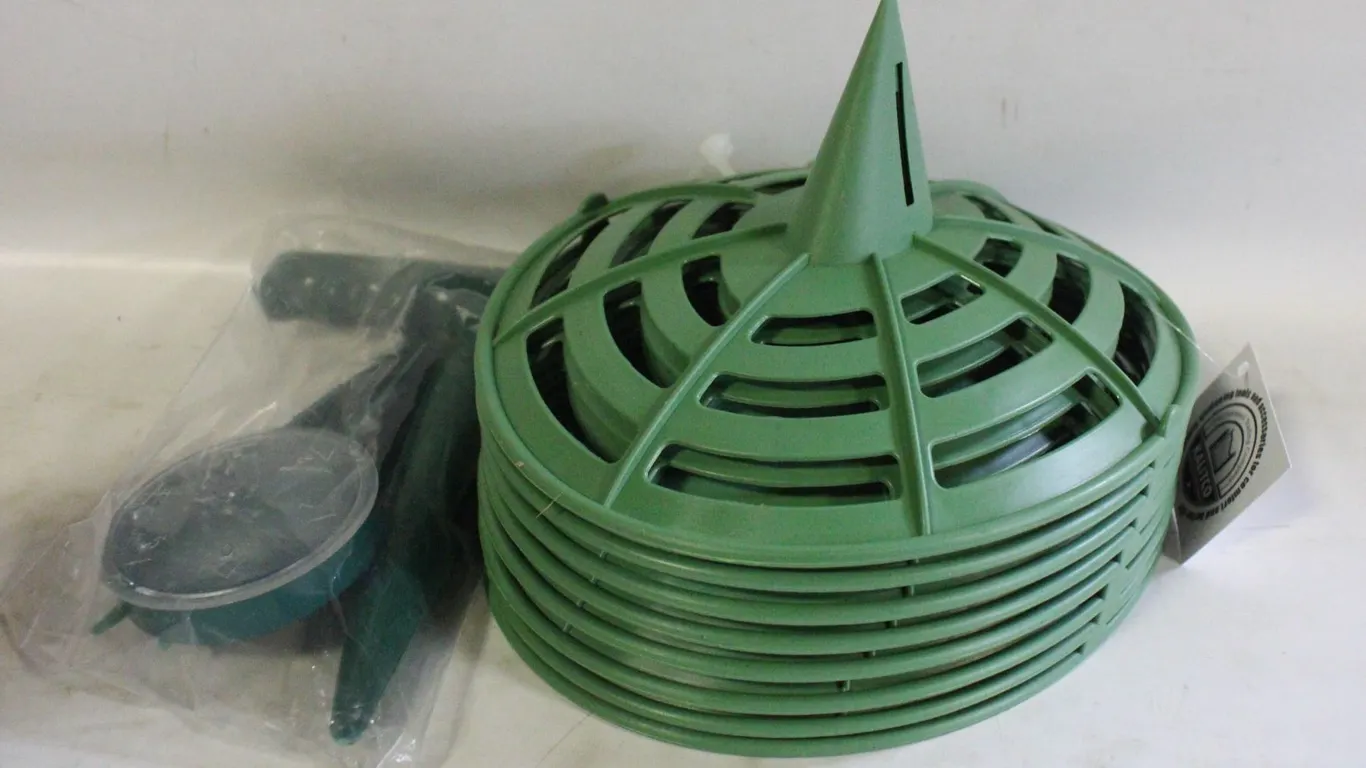 8 PACK MELON CRADLE GARDEN SUPPORT
