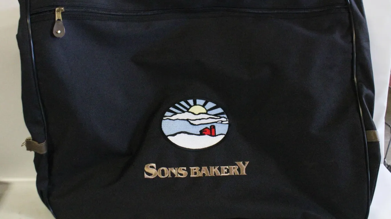 CANVAS TRAVEL SUIT/CLOTHING BAG