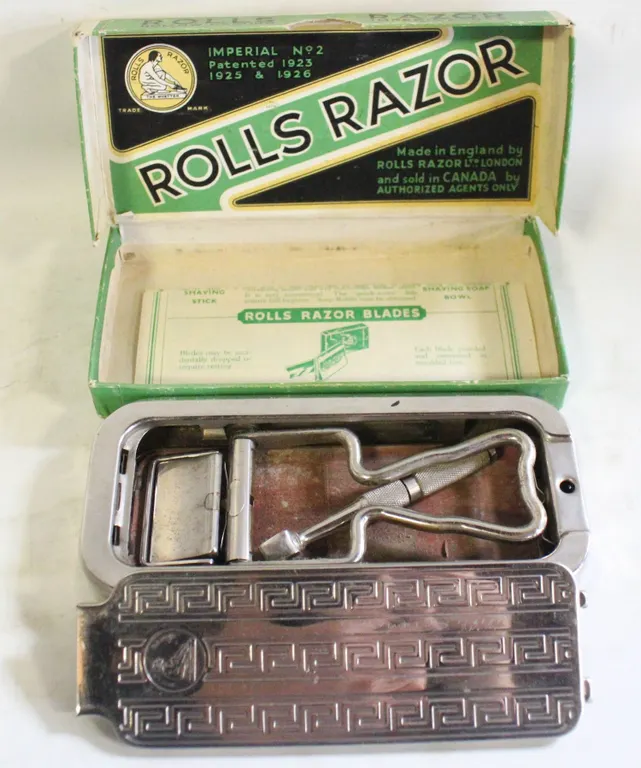 VINTAGE RAZOR - ROLLS