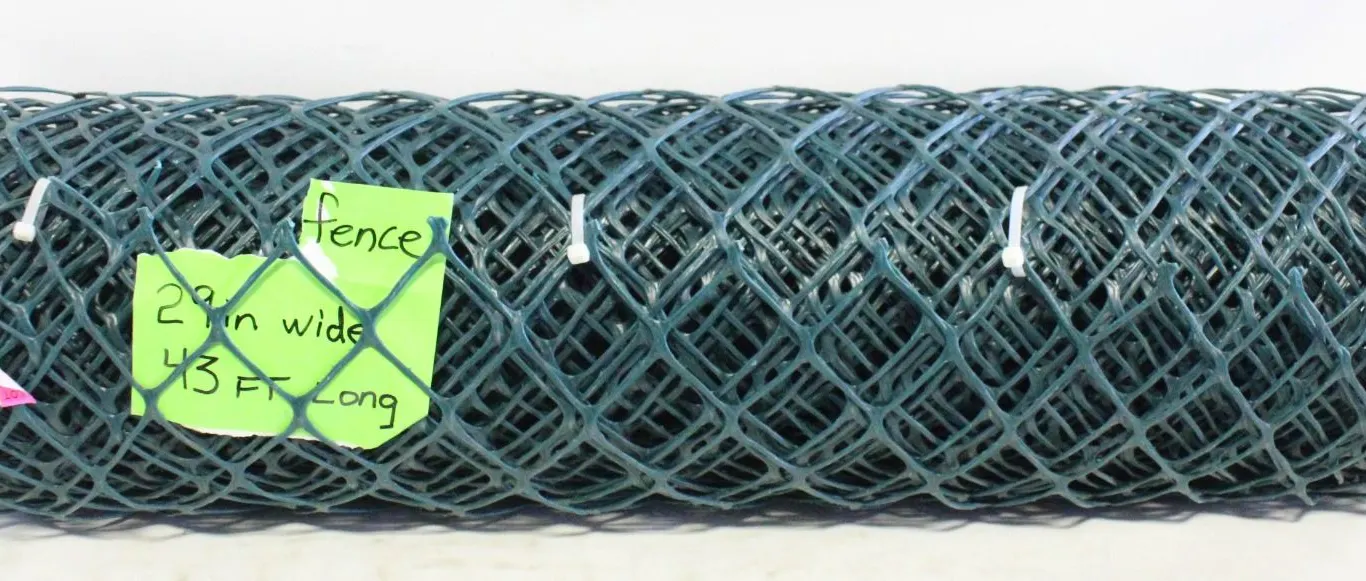 FENCING 29 IN W, 43 FT L