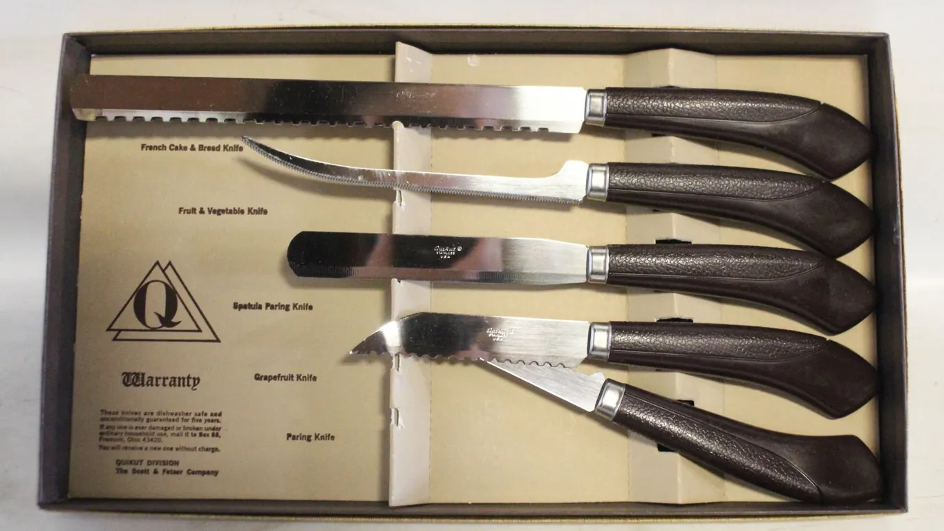 VINTAGE QUIKUT KNIFE SET