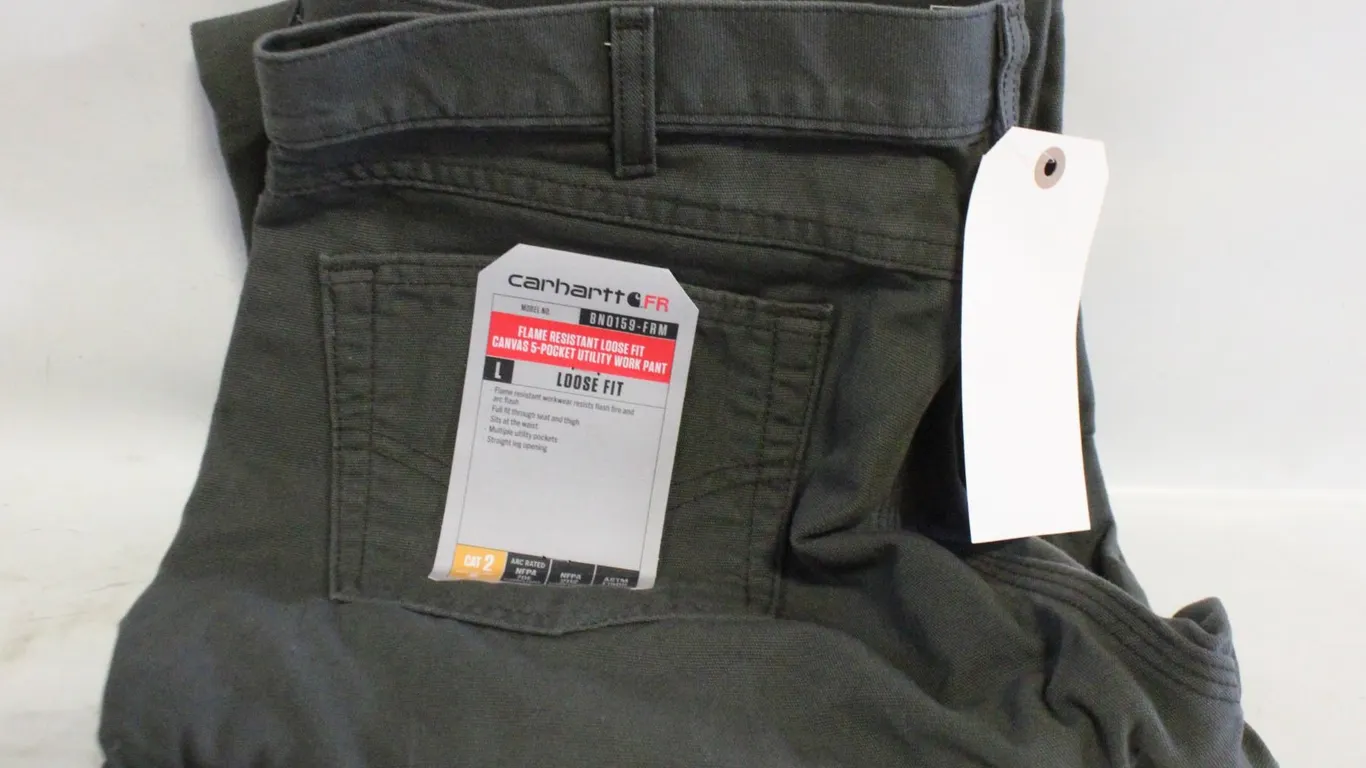 CARHARRT FLAME RESIST WORK PANTS 38-30