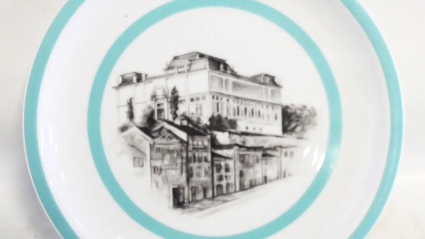 VINTAGE REPRODUCTION ART PLATE FROM NATIONAL