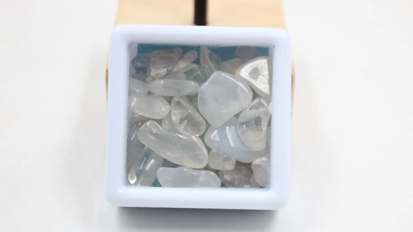 #186-NATURAL KYANITE GEMSTONE ROUGHT 102.80CT