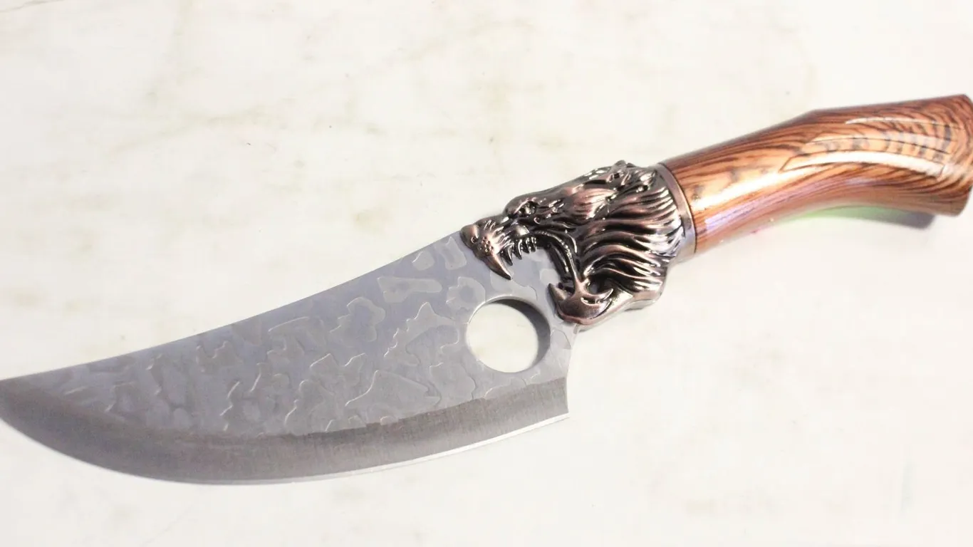 NEW FIXED BLADE HUNTING KNIFE