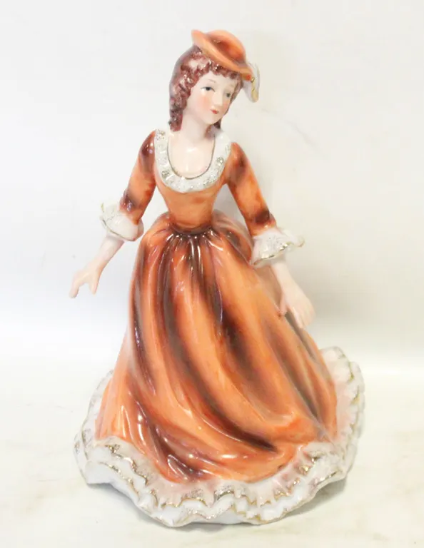 VINTAGE 1950-60s COLONIAL LADY FIGURE WITH ORANGE