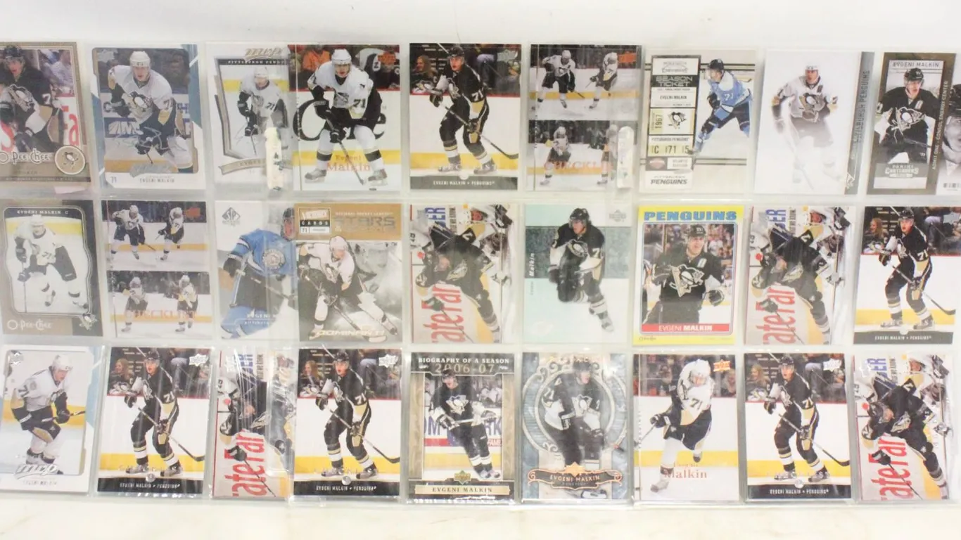 HOCKEY CARDS