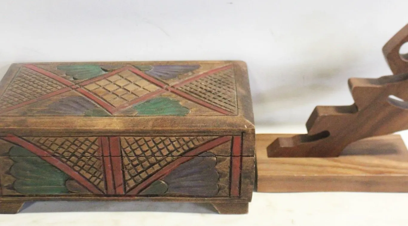 HANDCARVED AND PAINTED WOODEN BOX